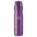 Очищающий шампунь Wella Professionals