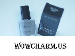 Изысканный серый для осеннего маникюра