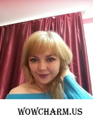 Простой, но нежный новогодний макияж