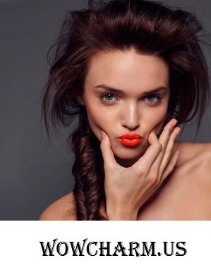 Новогодний макияж с акцентом на губы