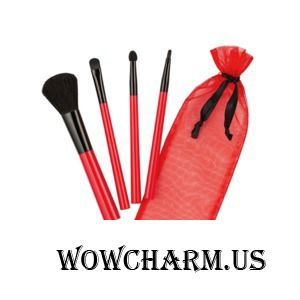 Avon / Набор кисточек для макияжа