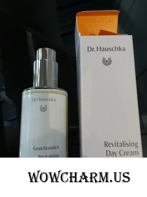 Отличное увлажнение для лица от Dr. Hauschka