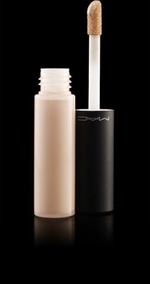 корректор MAC Cosmetics