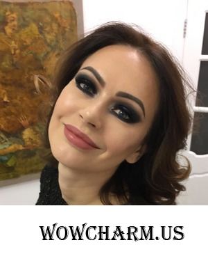 Ирина Безрукова вышла в свет с необычным макияжем