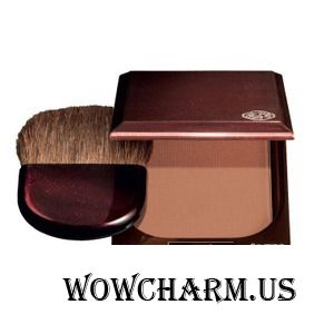 Shiseido / Компактная пудра Bronzer
