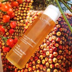 Тонизирующая пена для ванн и душа с эфирными маслами Clarins