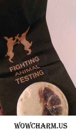 Шампунь LUSH для блестящих волос и защиты животных