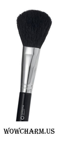 Oriflame / Кисть для пудры и румян Matt Perfection Brush